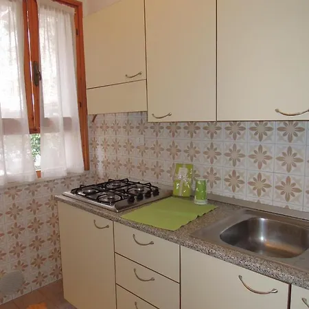 Lejlighed Flat For 6 Guests With Private Garden *