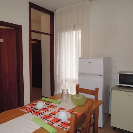 Appartement Flat For 6 Guests With Private Garden *