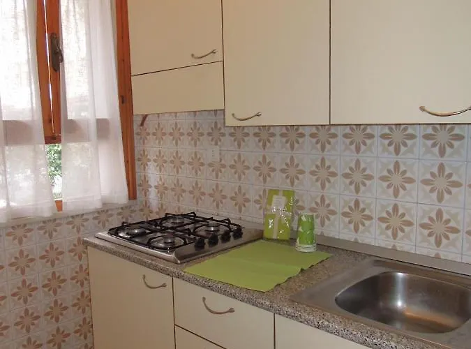 Apartmán Flat For 6 Guests With Private Garden *